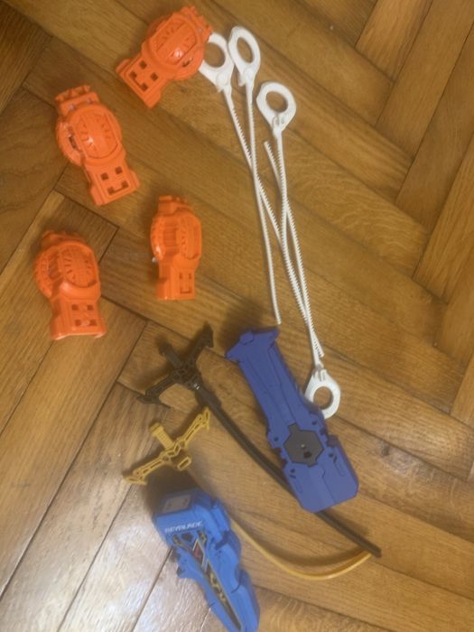 Бейблейди від хасбро, сб, і запускалки