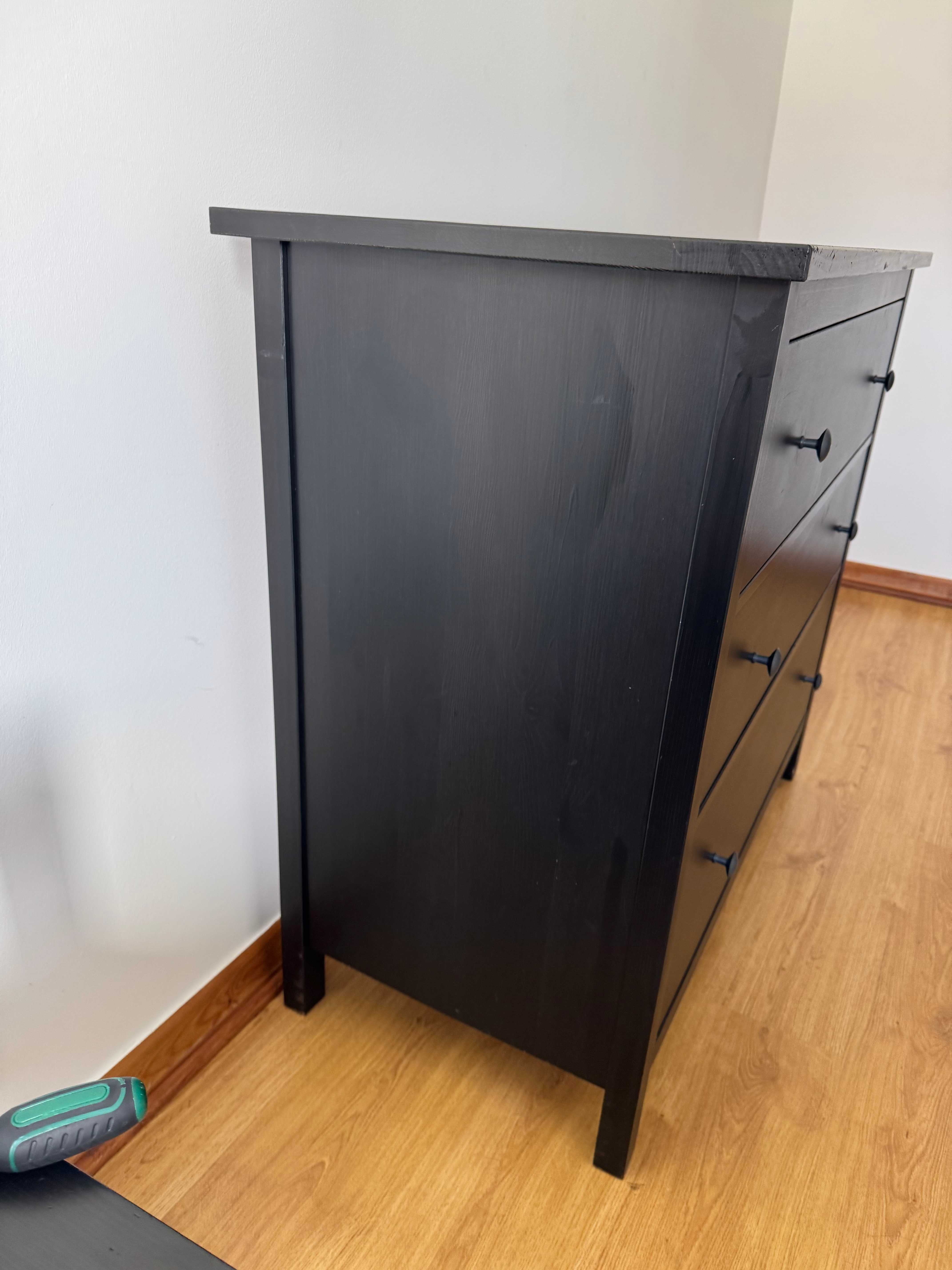 Cómoda IKEA Hemnes