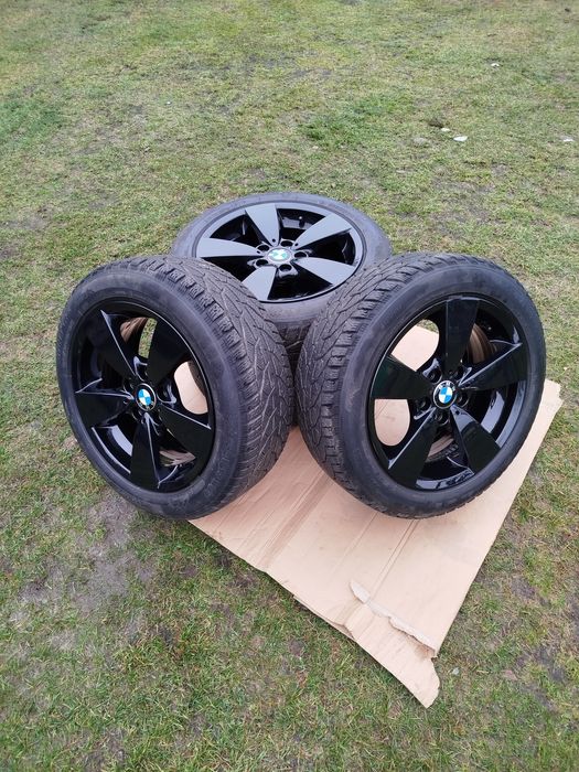 Продам резину з дисками 225/50/17 від бмв е60