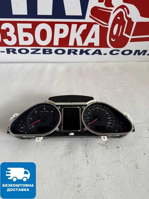 Панель приладів AUDI Q7 4L0920900L