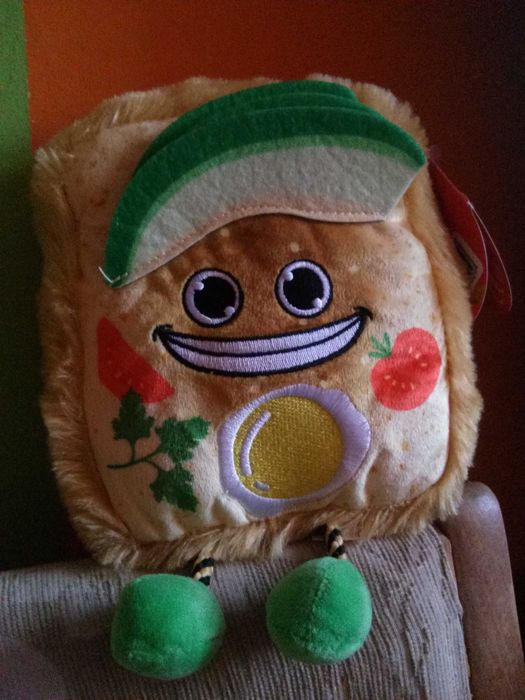 tost Tadek , zabawka , biedroniak