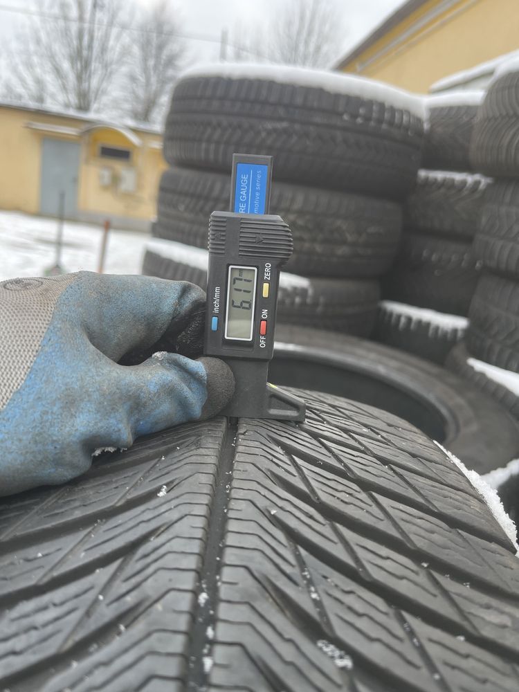 4xMichelin 235 60r18., 2019 6mm