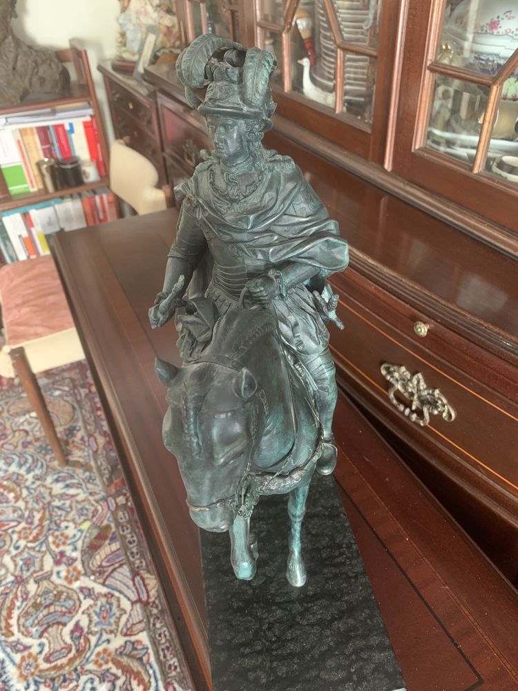 Escultura da estatua D. Jose - bronze - replica do modelo original