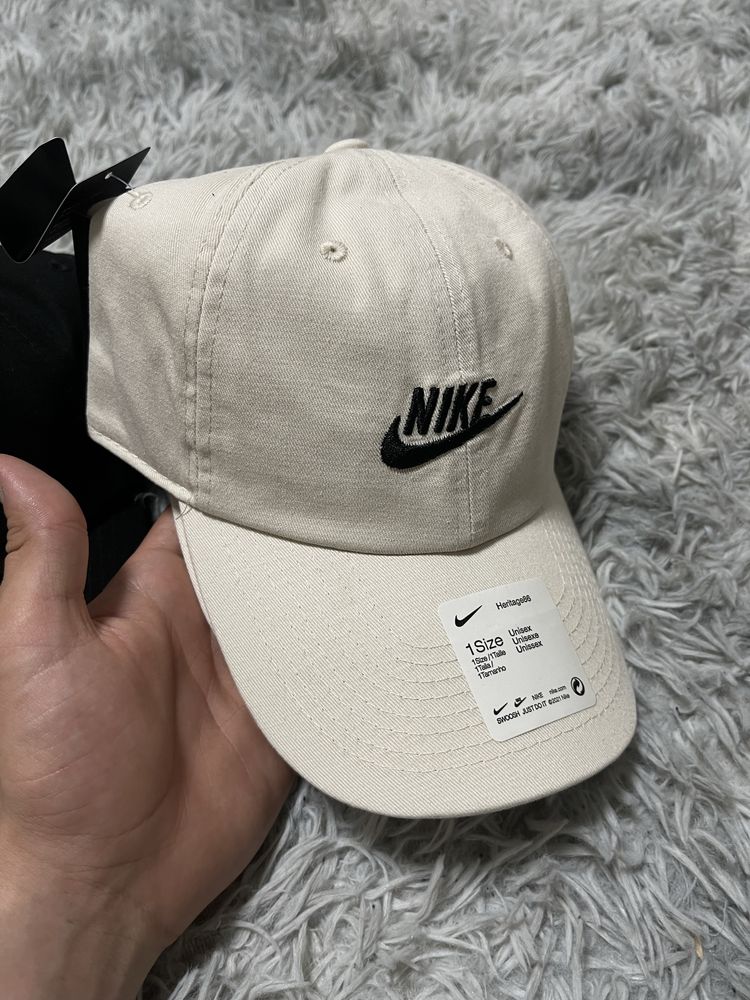 Кепка Nike Logo White Milk/Black,кепка найк,nike hat,біла кепка найк.