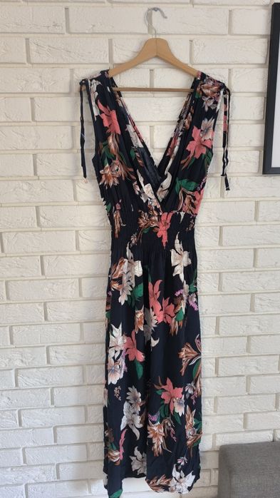 Długa sukienka damska letnia na lato na ramiączkach maxi dress kwiaty