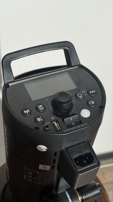 Спалах Godox DP 600III V