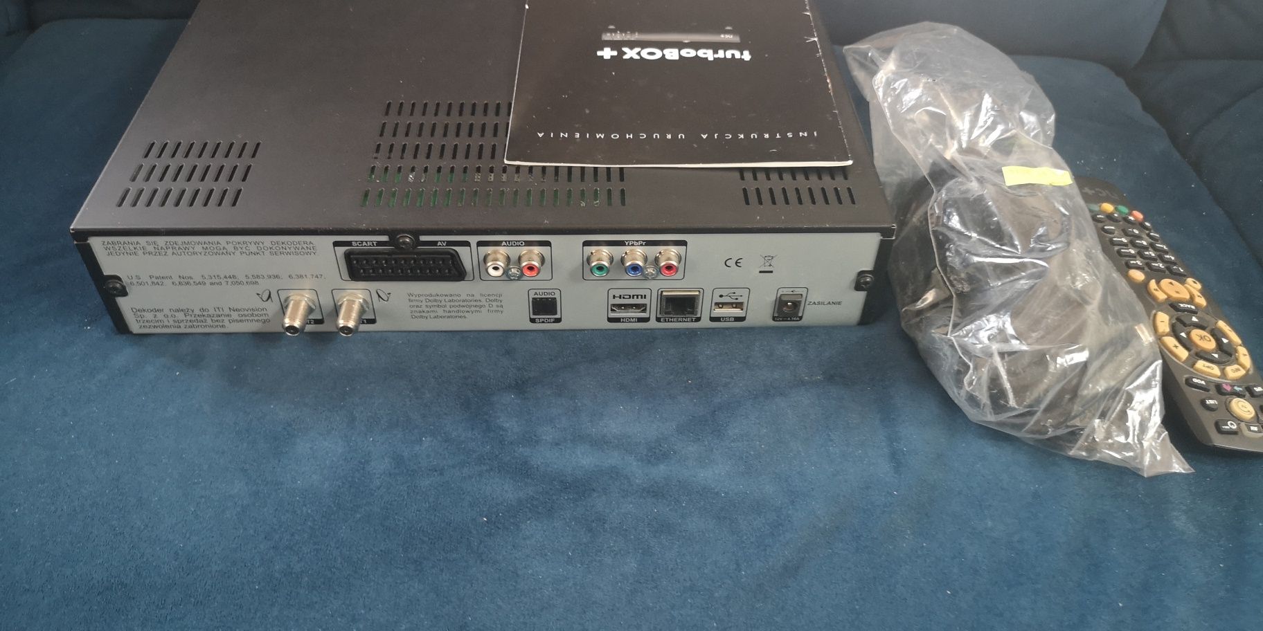 Tuner satelitarny nbox HDD500 GB dysk z nagrywarka jak nowy.