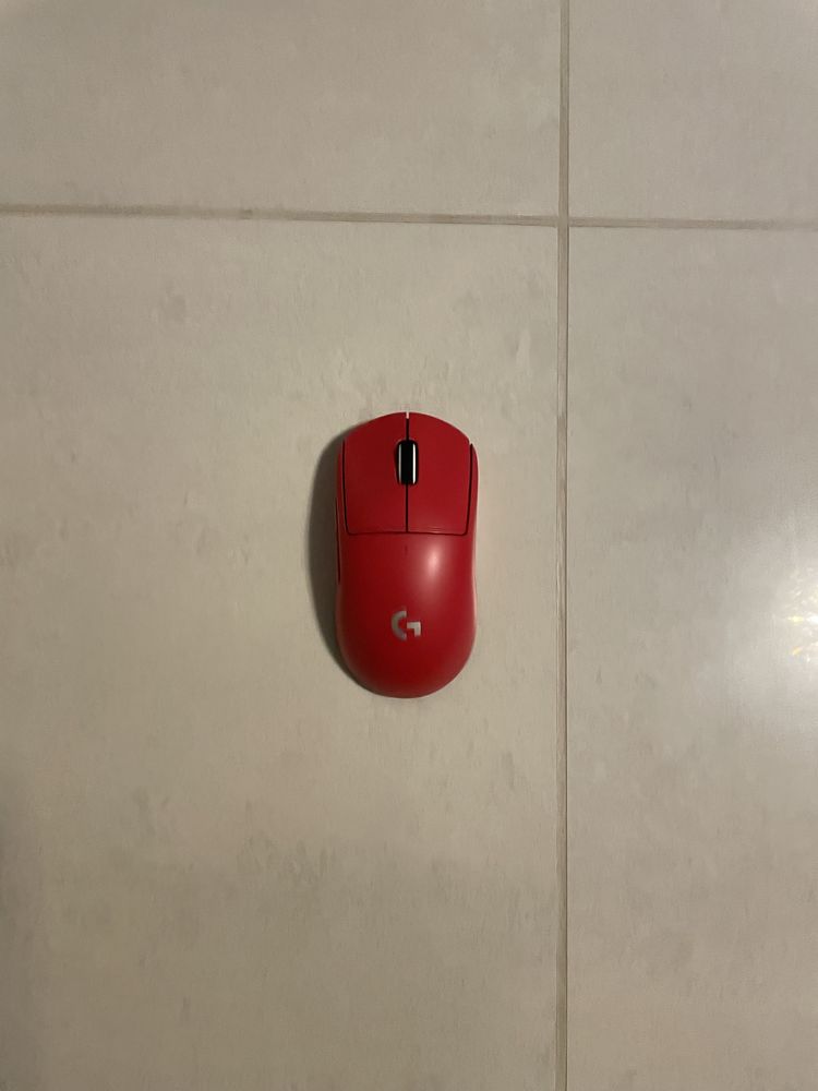 Vendo g pro x superlight vermelho