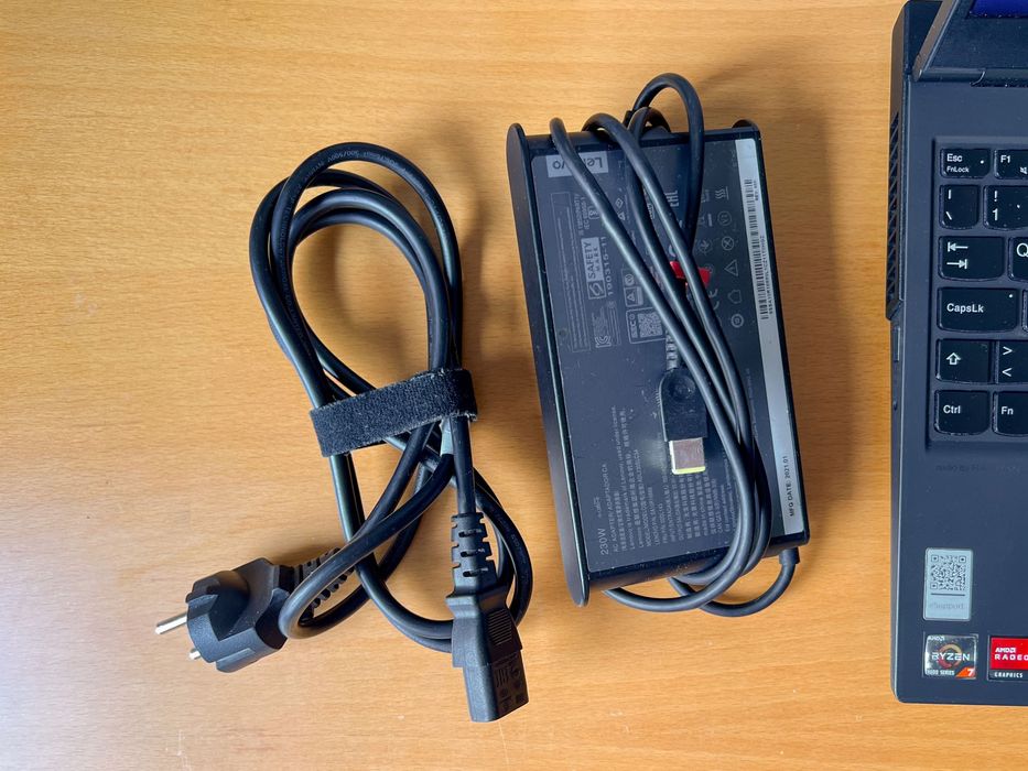 Portátil Lenovo Legion 5