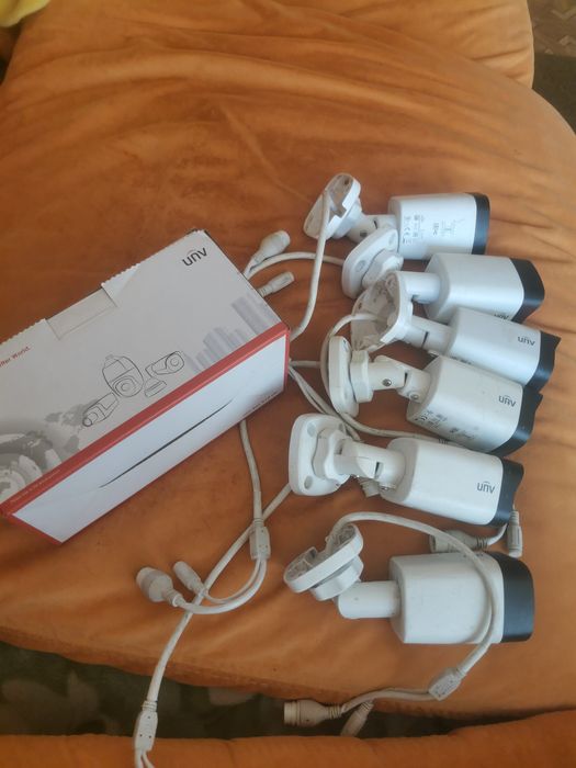 Ip камера inv IPC2122LB-SF28-A