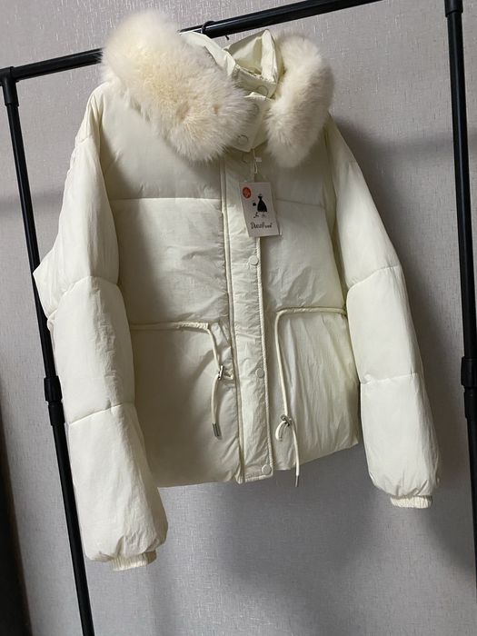 Жіноча куртка М-L