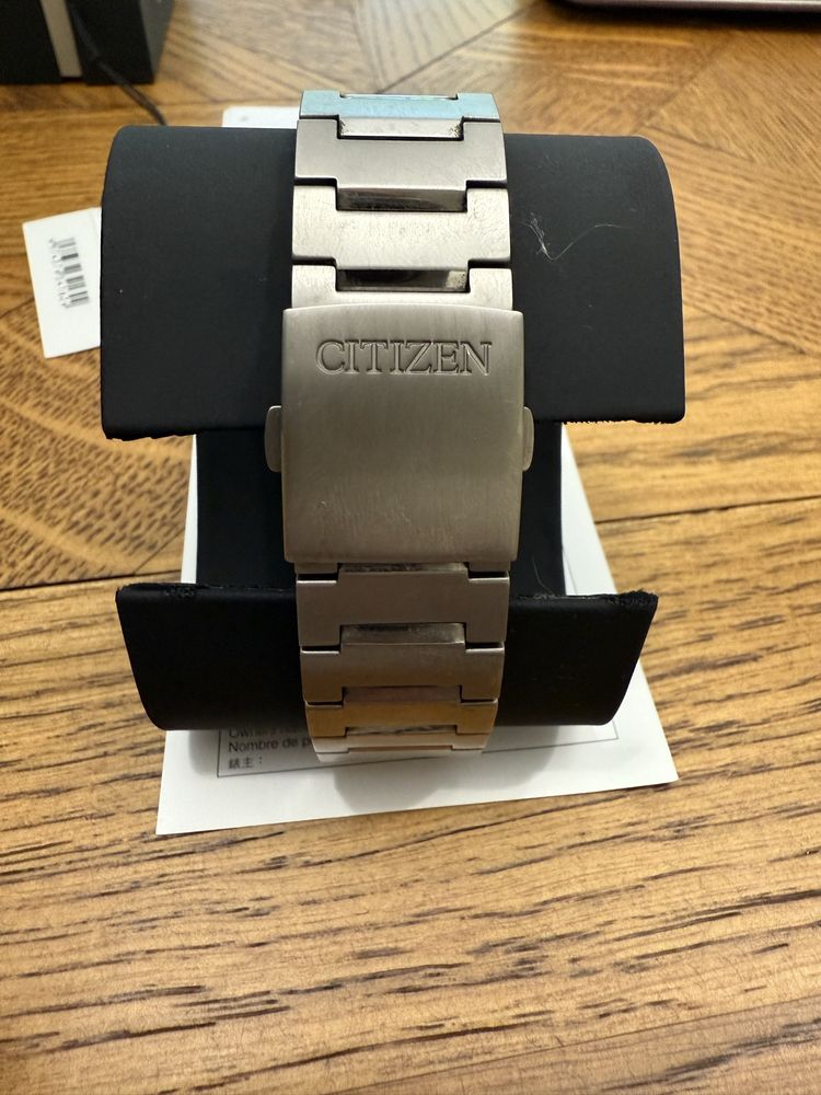 Годинник CITIZEN Super Titanium NJ0180-80M