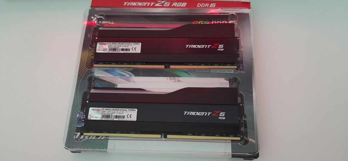 DDR 5 -64 GB G skill trident z 5 RGB