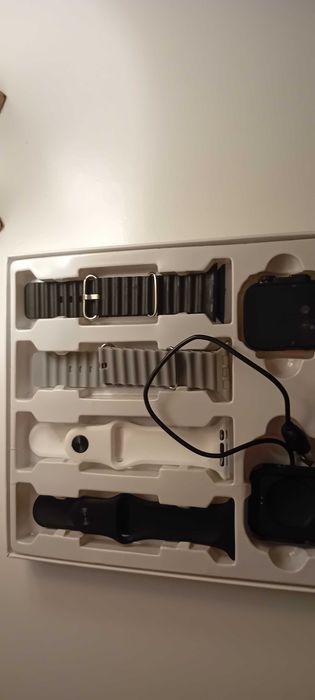 370 euros-Passadeira de corrida Bodytone DT18 oferta de smartwatch-Zon