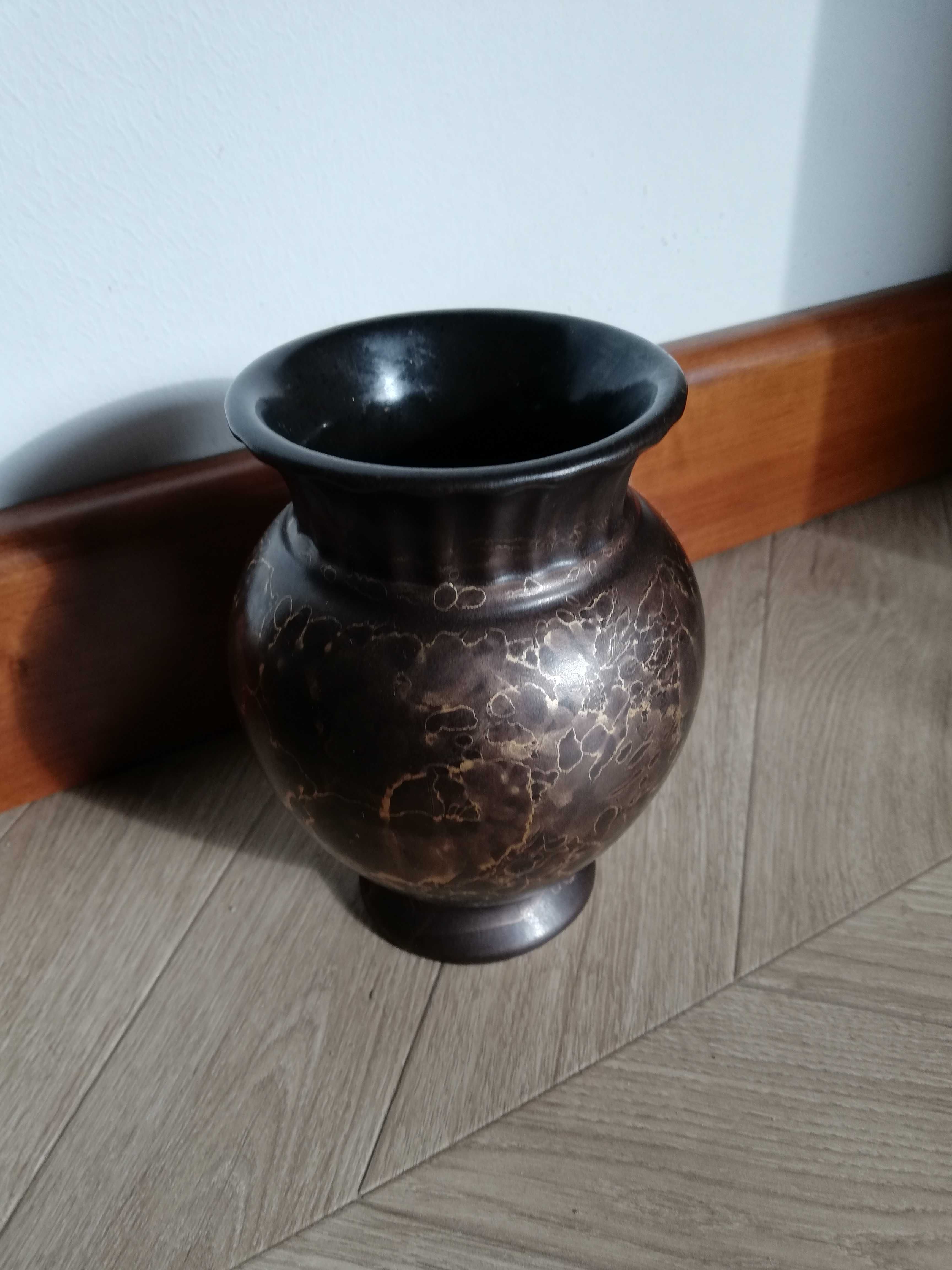 Wazon ceramiczny Bay Keramik jak z metalu