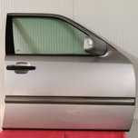 Porta frente direita completa sem espelho de Mercedes C250TD SW W202