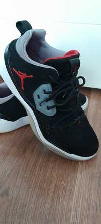 Buty Nike Jordan rozmiar 42