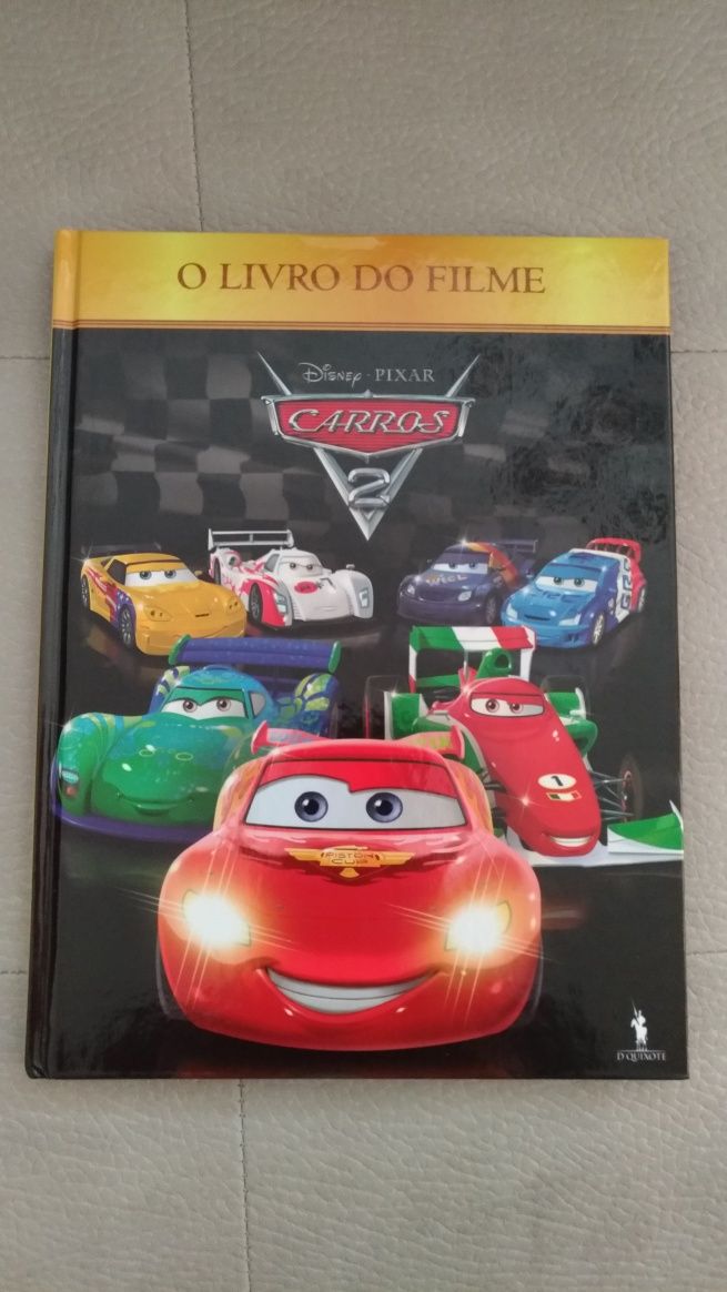 Livro do filme Carros 2