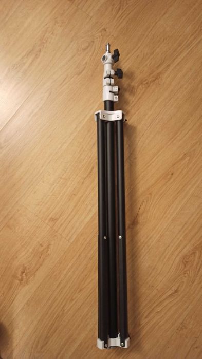 GlareOne statyw oświetleniowy Stork 225 cm