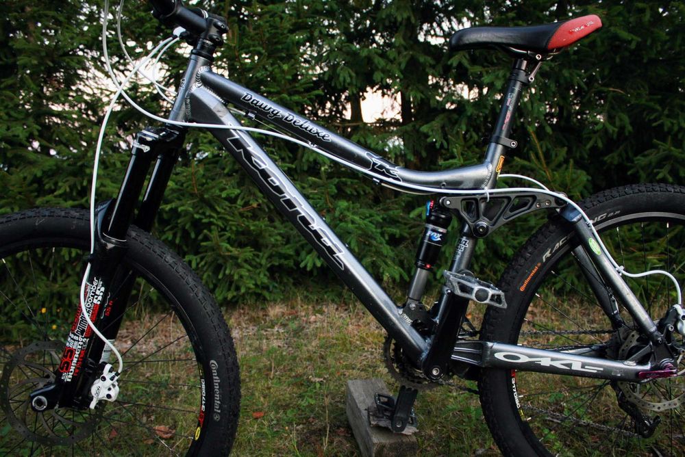 KONA DAWG deluxe WySyŁkA FULL 3x9 BOMBER deore FOX fuel trance spark
