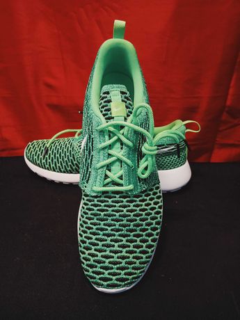 Tenis Nike verdes 40.5