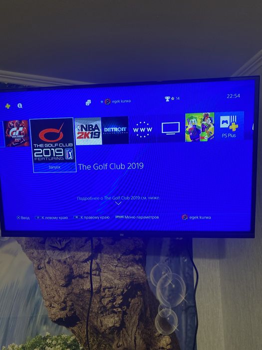 Продам PS4 Fat 500gb