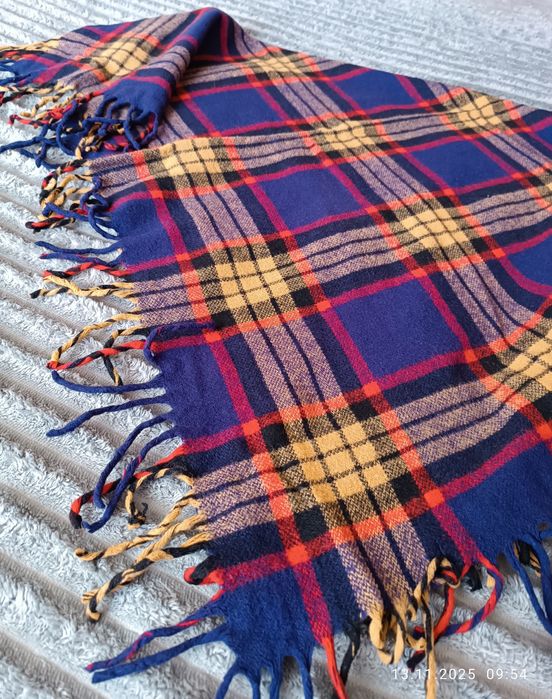 Хустка давня шерстяна