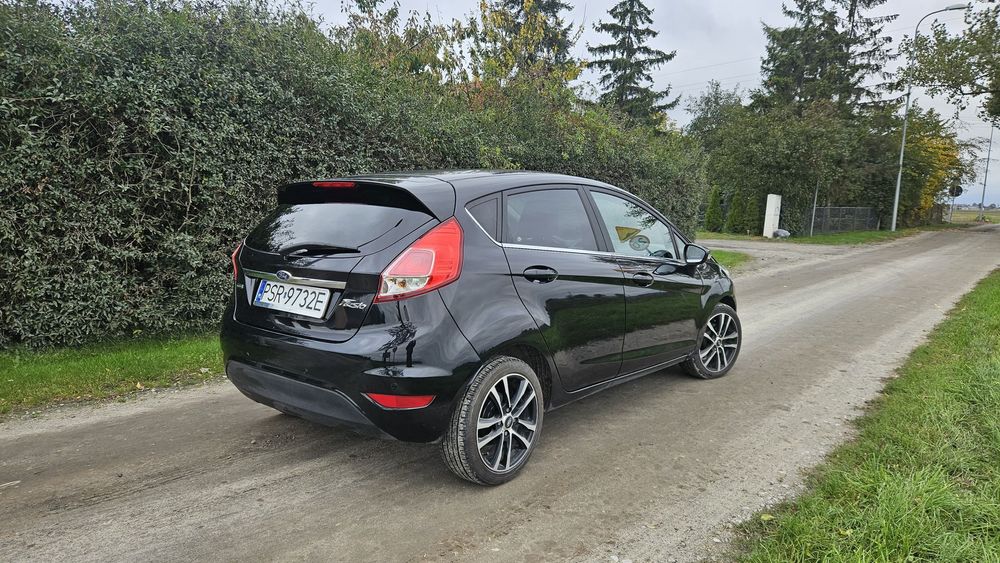 Ford Fiesta Titanium  Zarejestrowana 2015