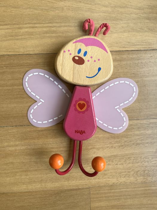 Cabide de parede infantil