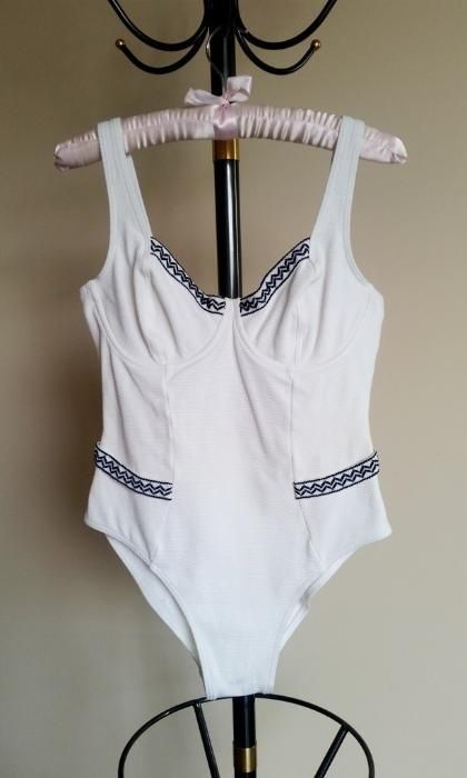 Białe body aztec chanel unikat boho dekolt Magistral L 40 vintage blog