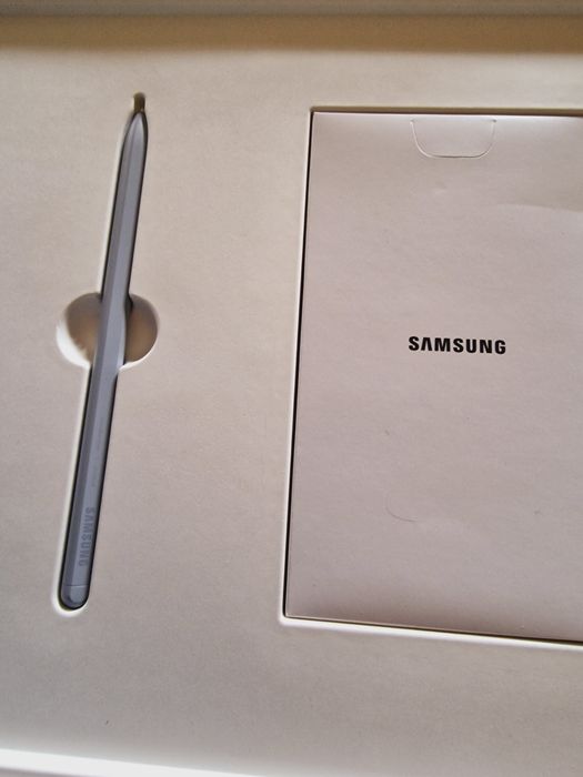 Samsung Galaxy Tab S10 Ultra 512GB Wi-Fi + 5G - Capa e teclado IA S10