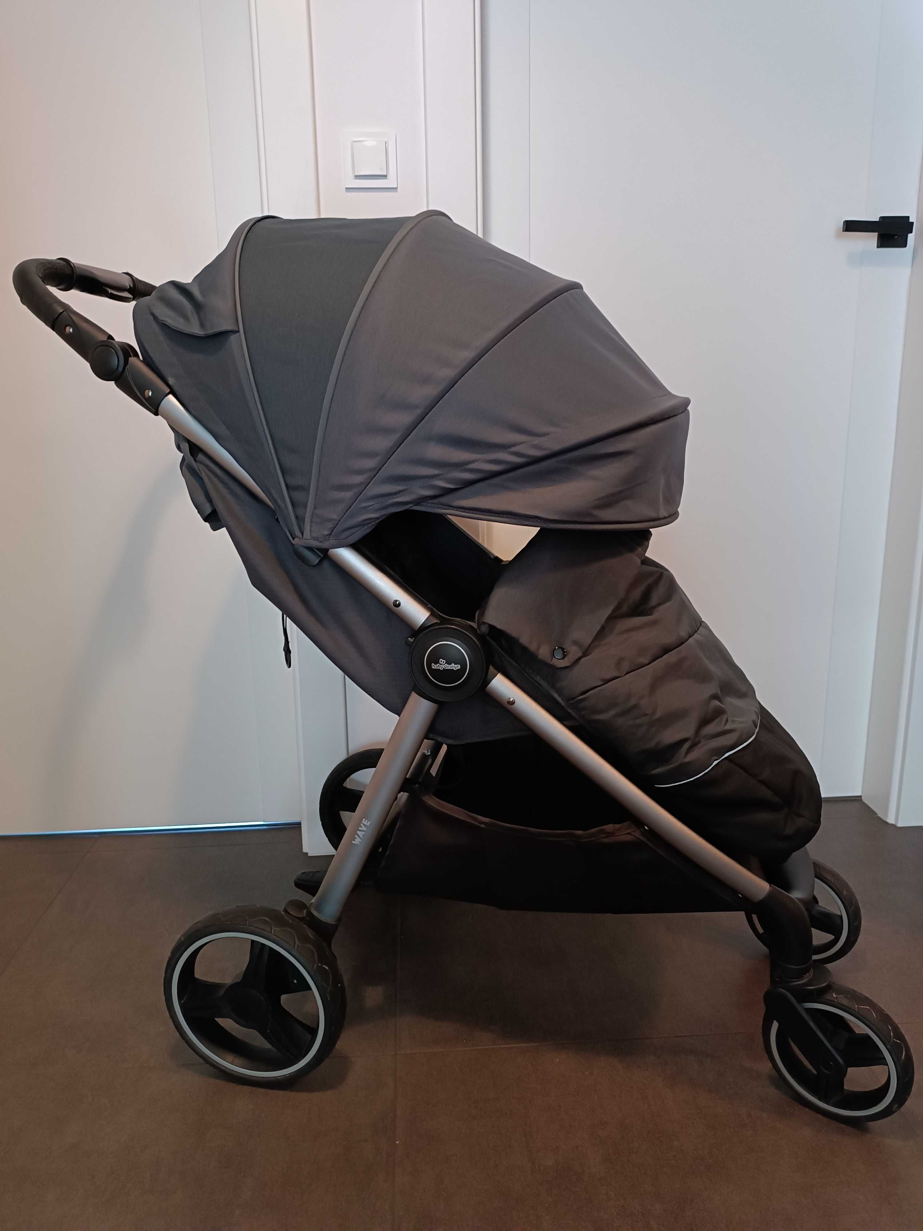 Wózek spacerowy Baby Design Wave + dodatki