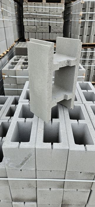 Блок Незнімна опалубка Рівне,Костопіль,Сарнии