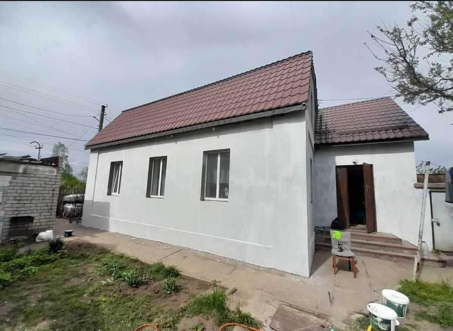 Продам чудовий будинок п. Мирний