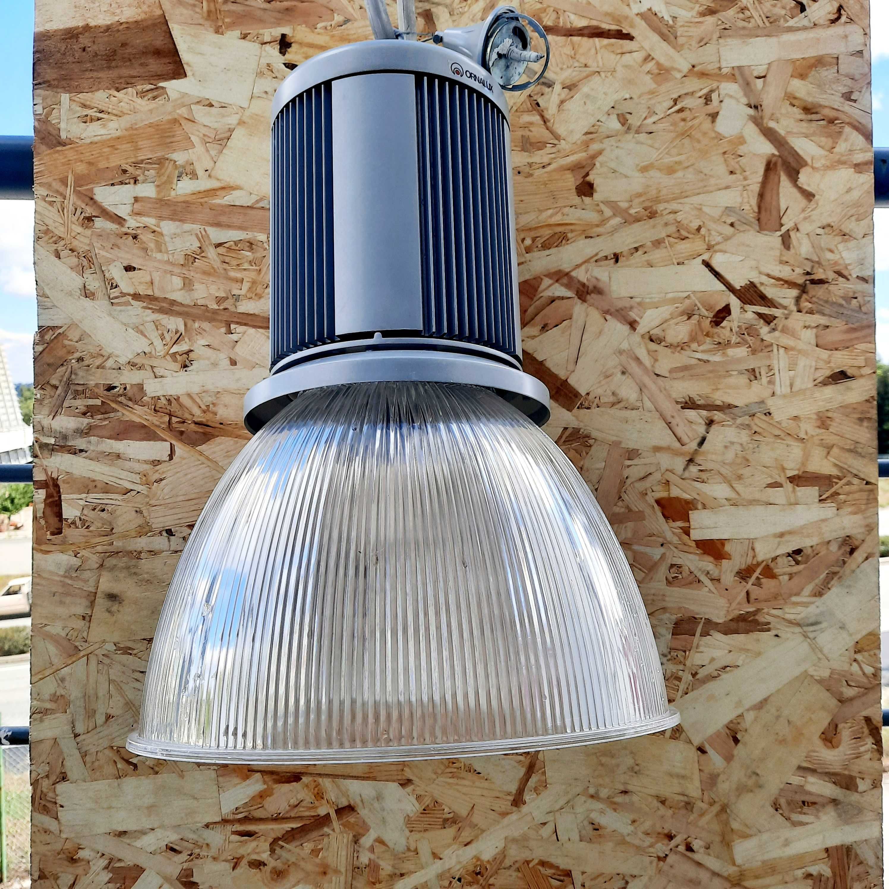 Luminária pendente industriais da marca ORNALUХ