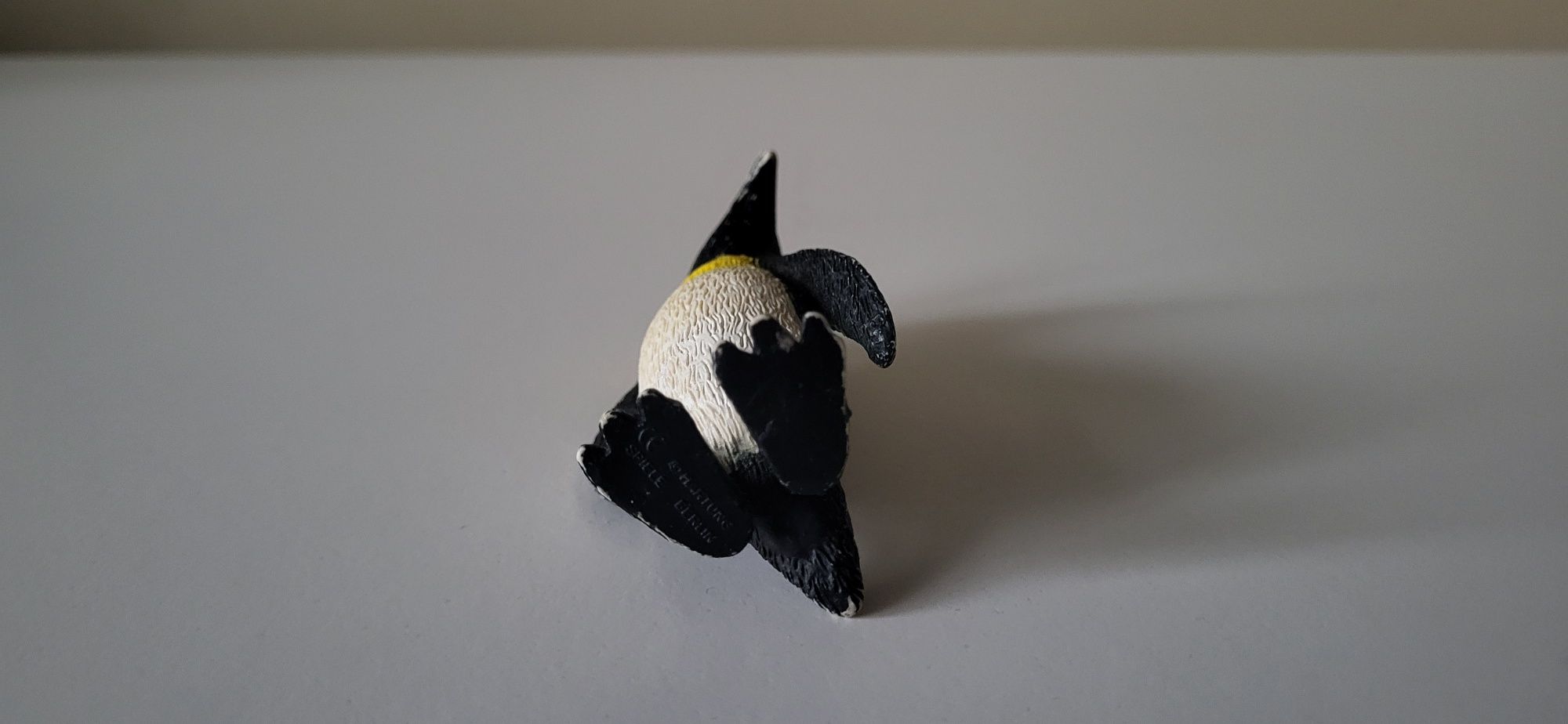 Hartung pingwin figurka model wycofany