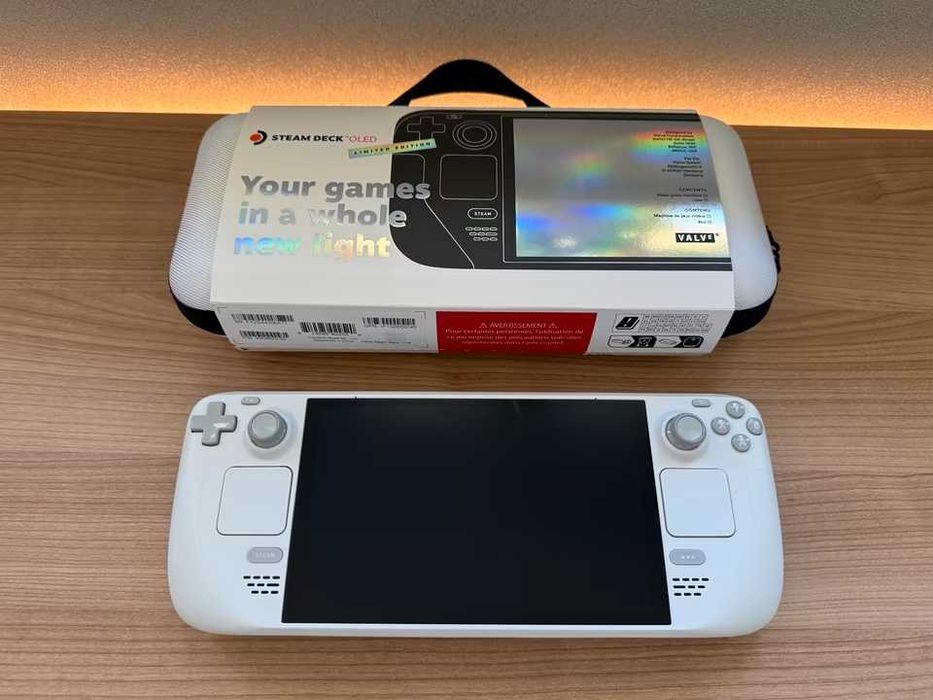 Steam Deck OLED Edição Limitada Branca - 1 TB - Como nova