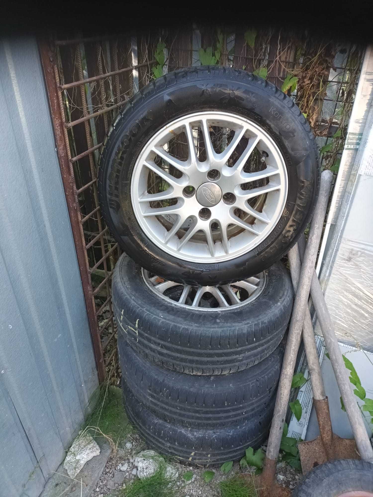 Sprzedam felgi aluminiowe, oryginał Ford,  15 cali