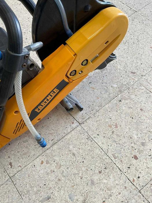 Motocortador Partner R950