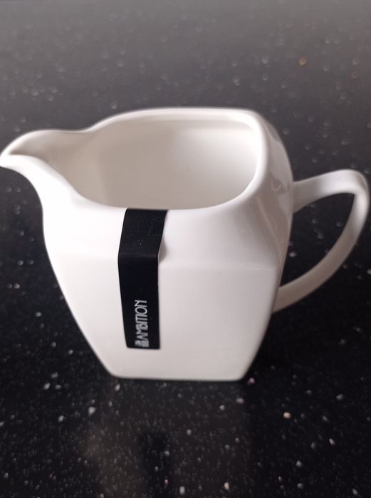 Cukierniczka i Mlecznik Monaco Ambition