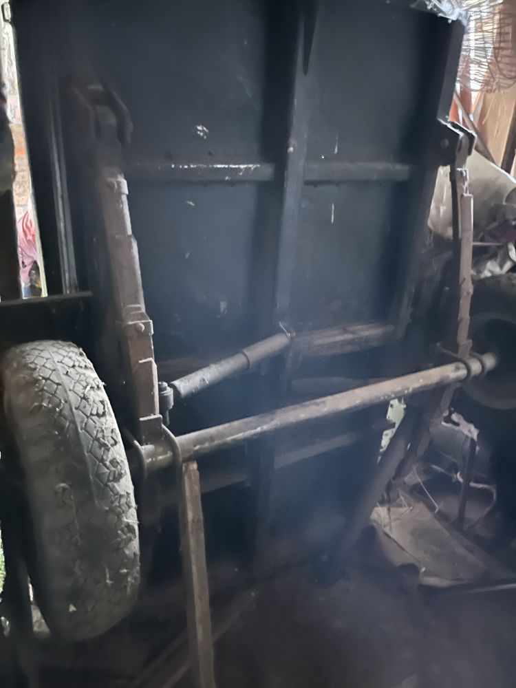 Причіп до мінітрактора