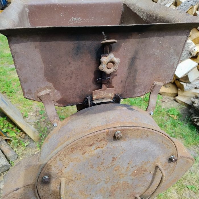 Śrutownik do zboża