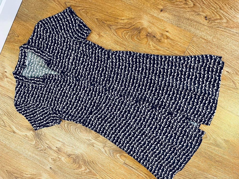 Sukienka h&m xs 34 w wzorki w konie koszulowa