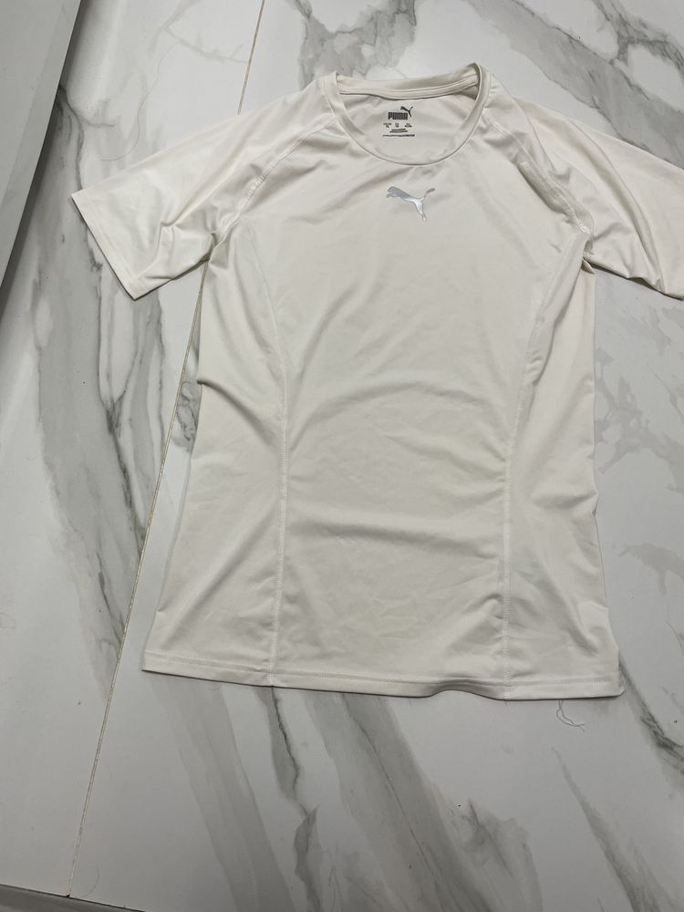 Компресійна Чоловіча футболка L/xl  puma dry cell