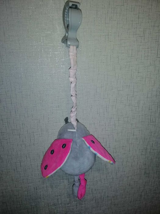 Іграшка на коляску, жучок tigres