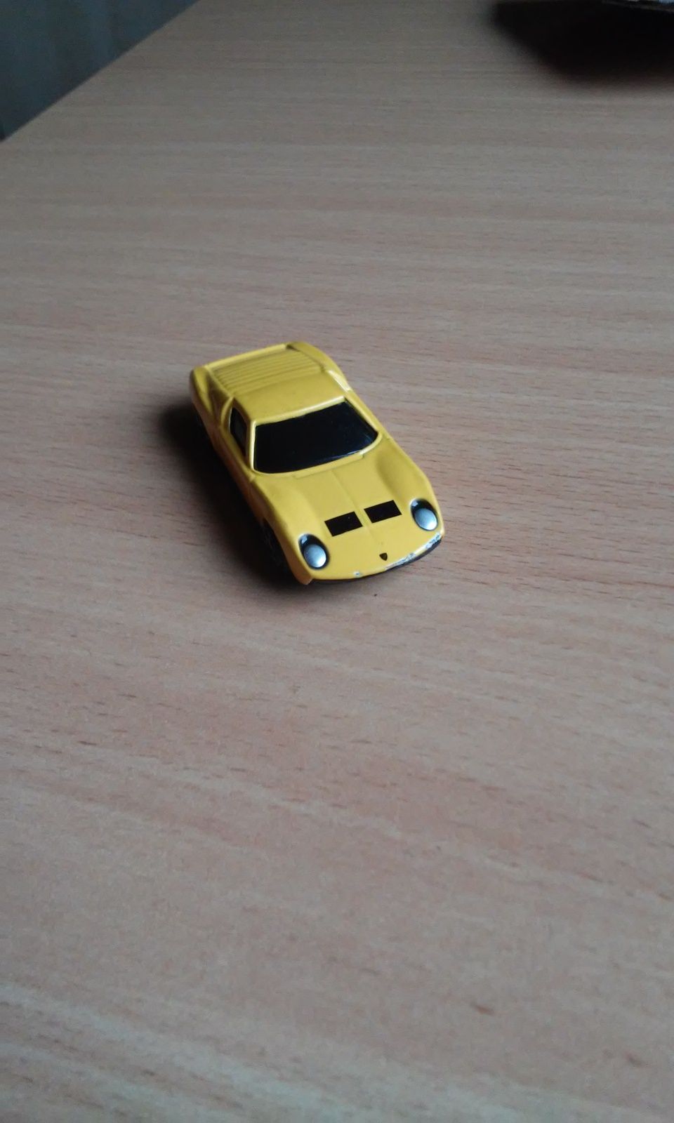 Samochód, samochodzik Lamborghini miura maisto 1:64