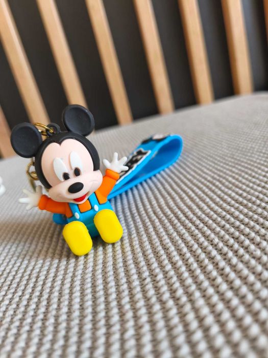 Komplet dla par breloki do kluczy zawieszki z bajki Myszka Miki Minnie