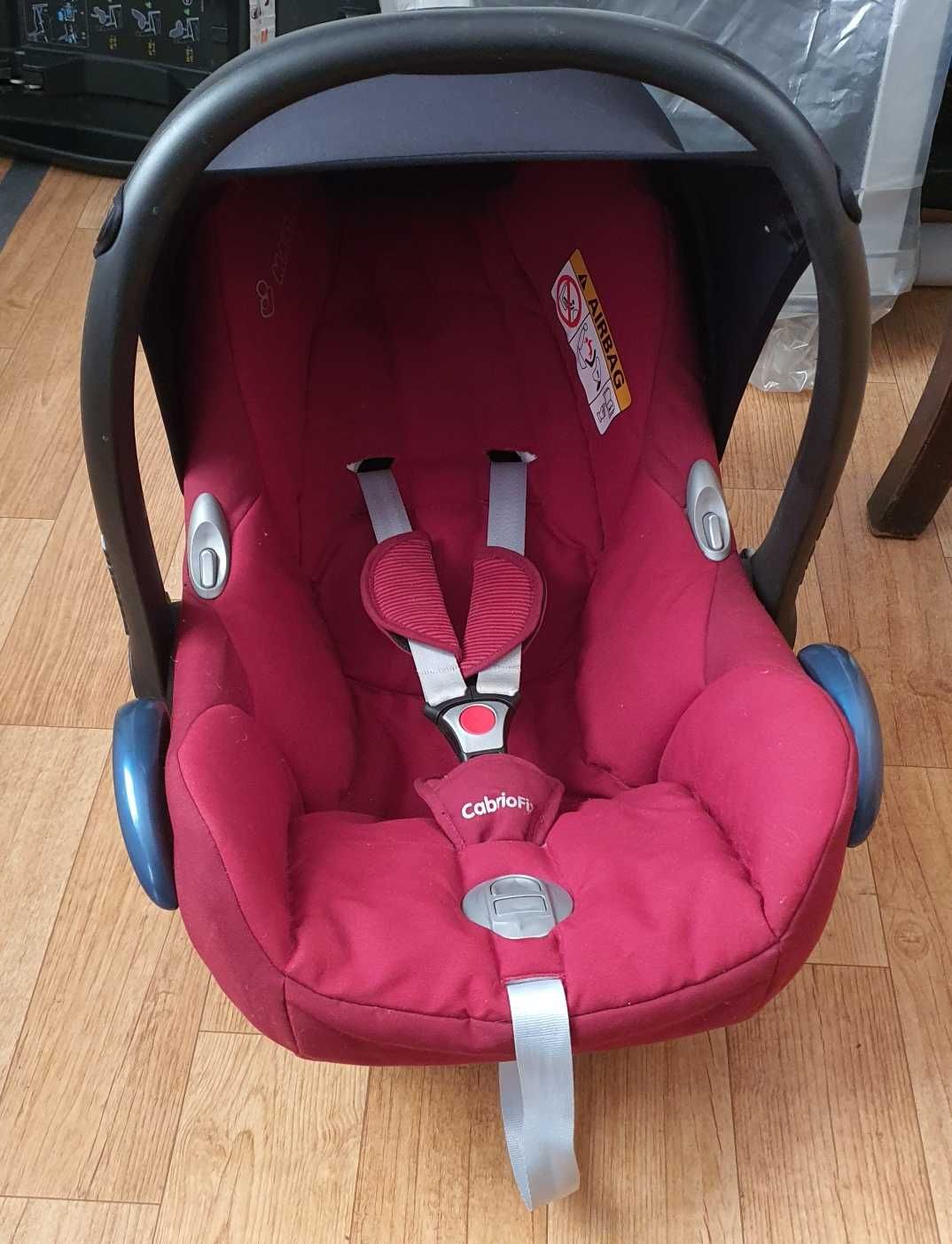 Maxi-Cosi CabrioFix + baza 2WayFix - BEZWYPADKOWY