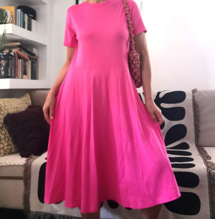 ZARA różowa rozkloszowana sukienka