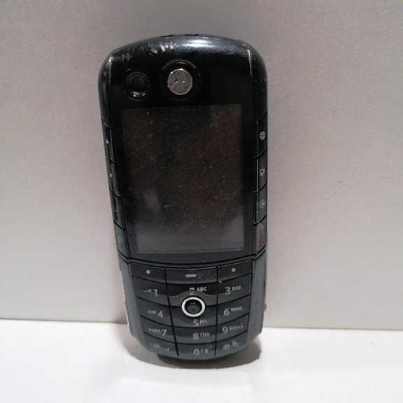 Telemóveis antigos Nokia Samsung TMN e Motorola